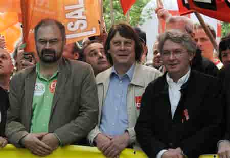 Le secrétaire général de la CFDT, François Chérèque, celui de la CGT Bernard Thibault et leur homologue de Force ouvrière Jean-Claude Mailly (de gauche à droite).
