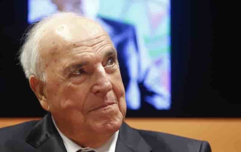 Helmut kohl, pere de la reunification allemande