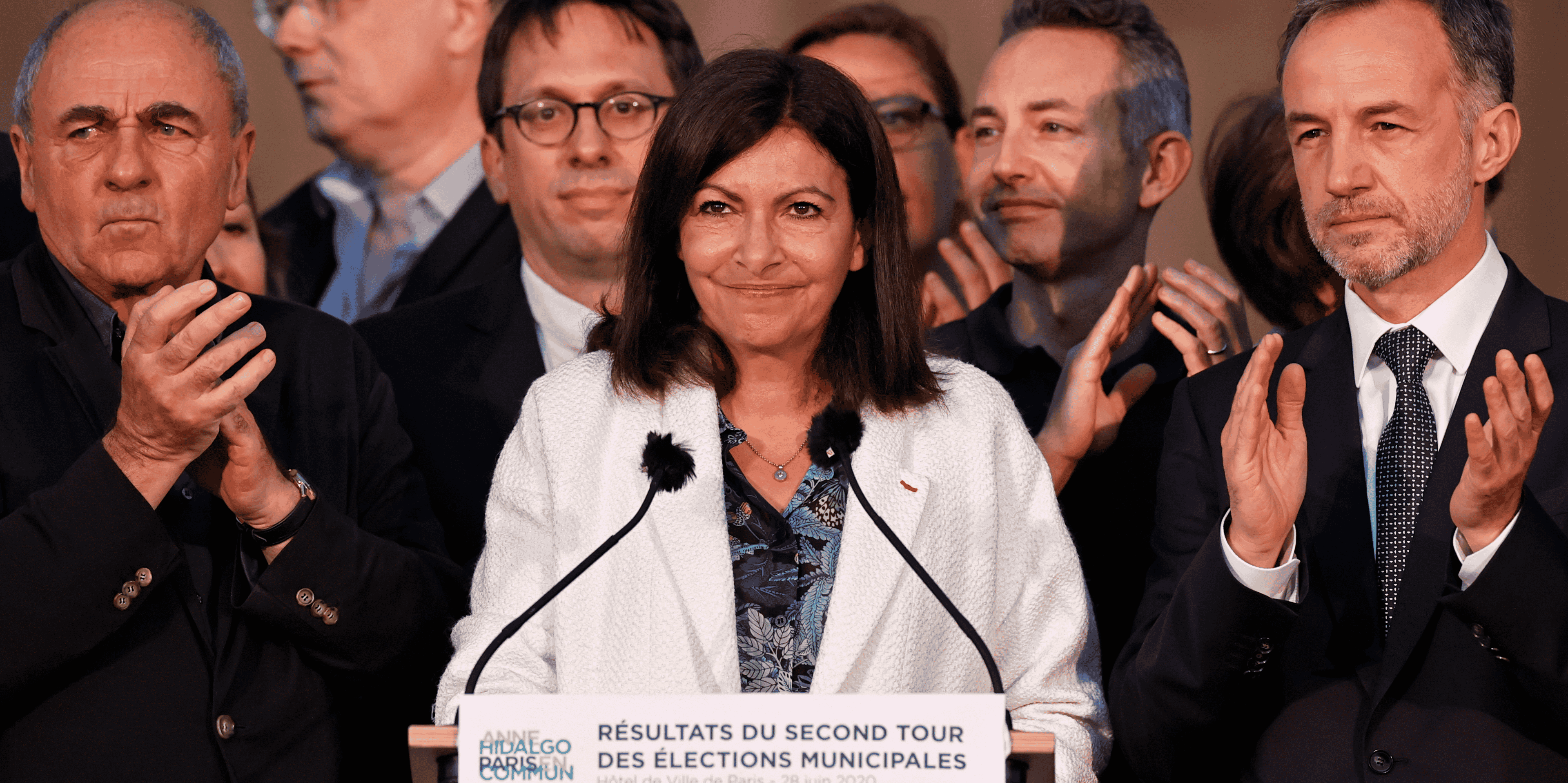 France: hidalgo serait reelue a paris avec 50,2% des voix, selon des estimations