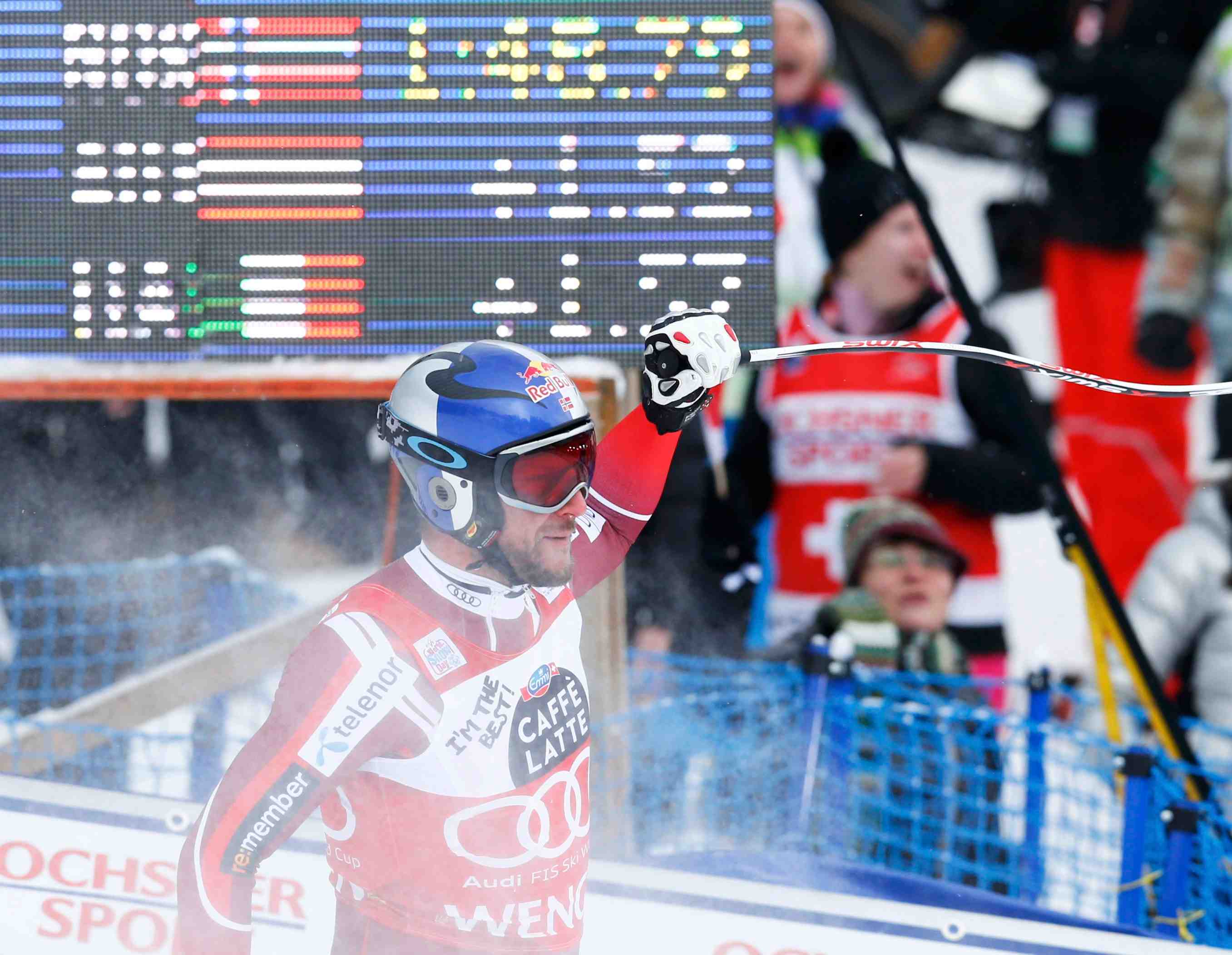 Aksel lund svindal sort vainqueur du brouillard de wengen