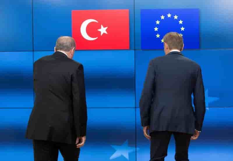La turquie hostile a la suspension des discussions avec l'ue