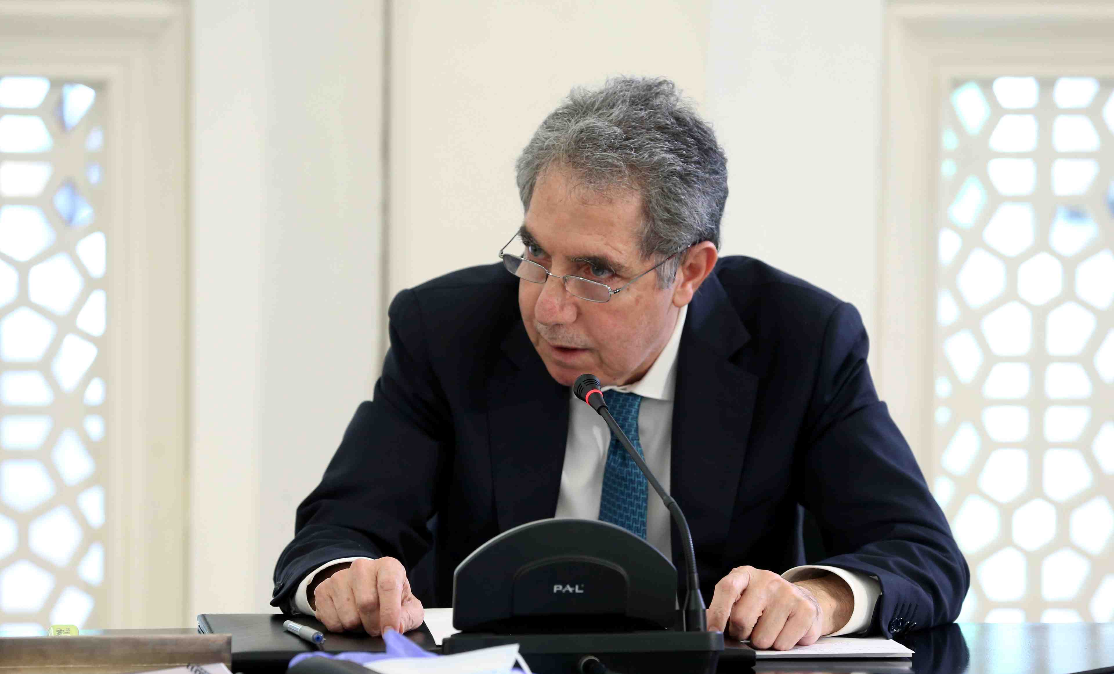 Liban: le parlement approuve une aide de 556 millions de dollars pour les familles defavorisees
