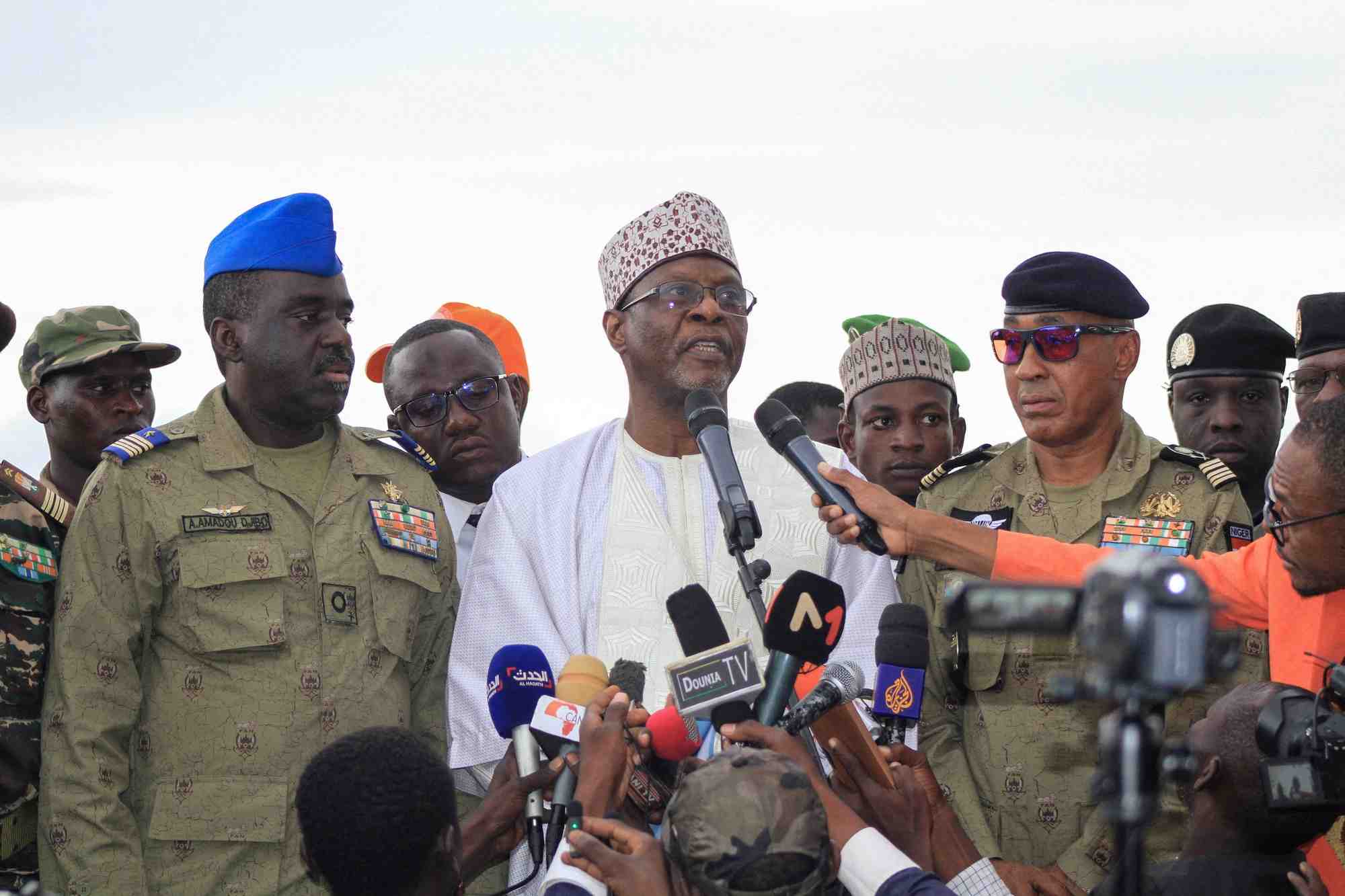 Le ministre des affaires etrangeres nigerien, bakary seydou sangare