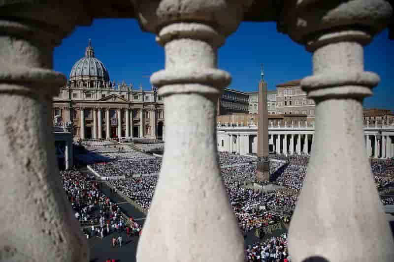 L'Eglise ne doit pas craindre le changement, dit le pape