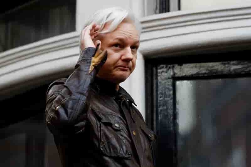 Londres refuse d'accorder a julian assange un statut diplomatique