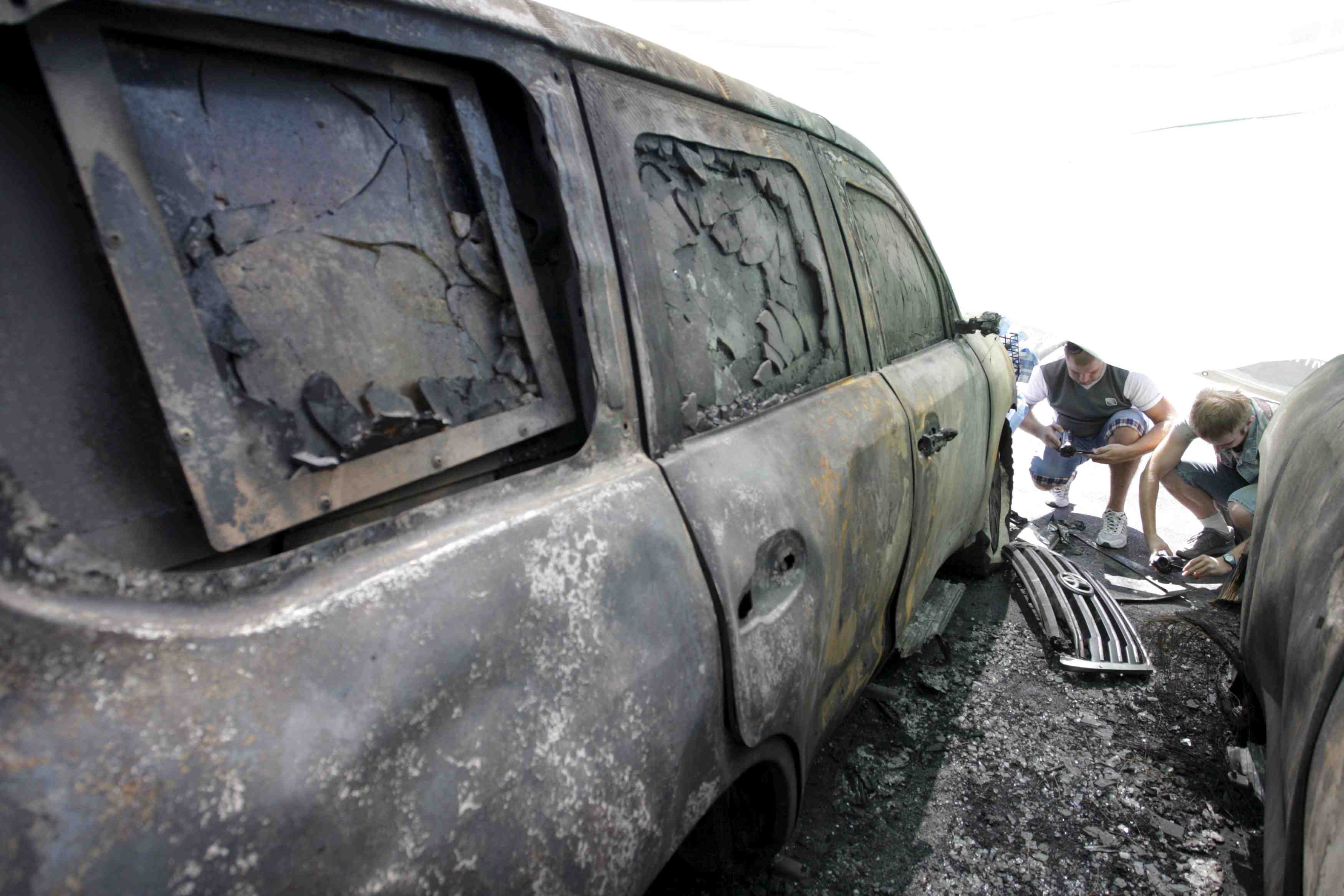 Des vehicules de l'osce detruits en ukraine par mesure d'"intimidation"