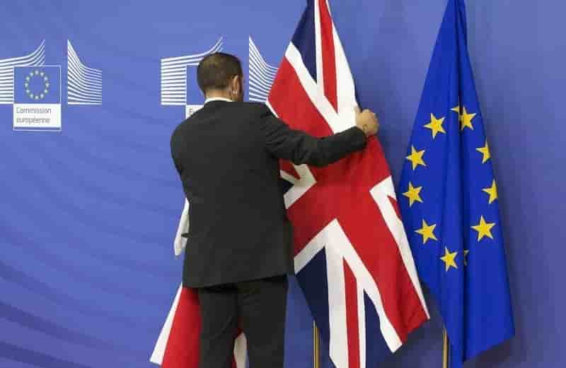 David cameron laissera ses ministres libres de se positionner sur le brexit