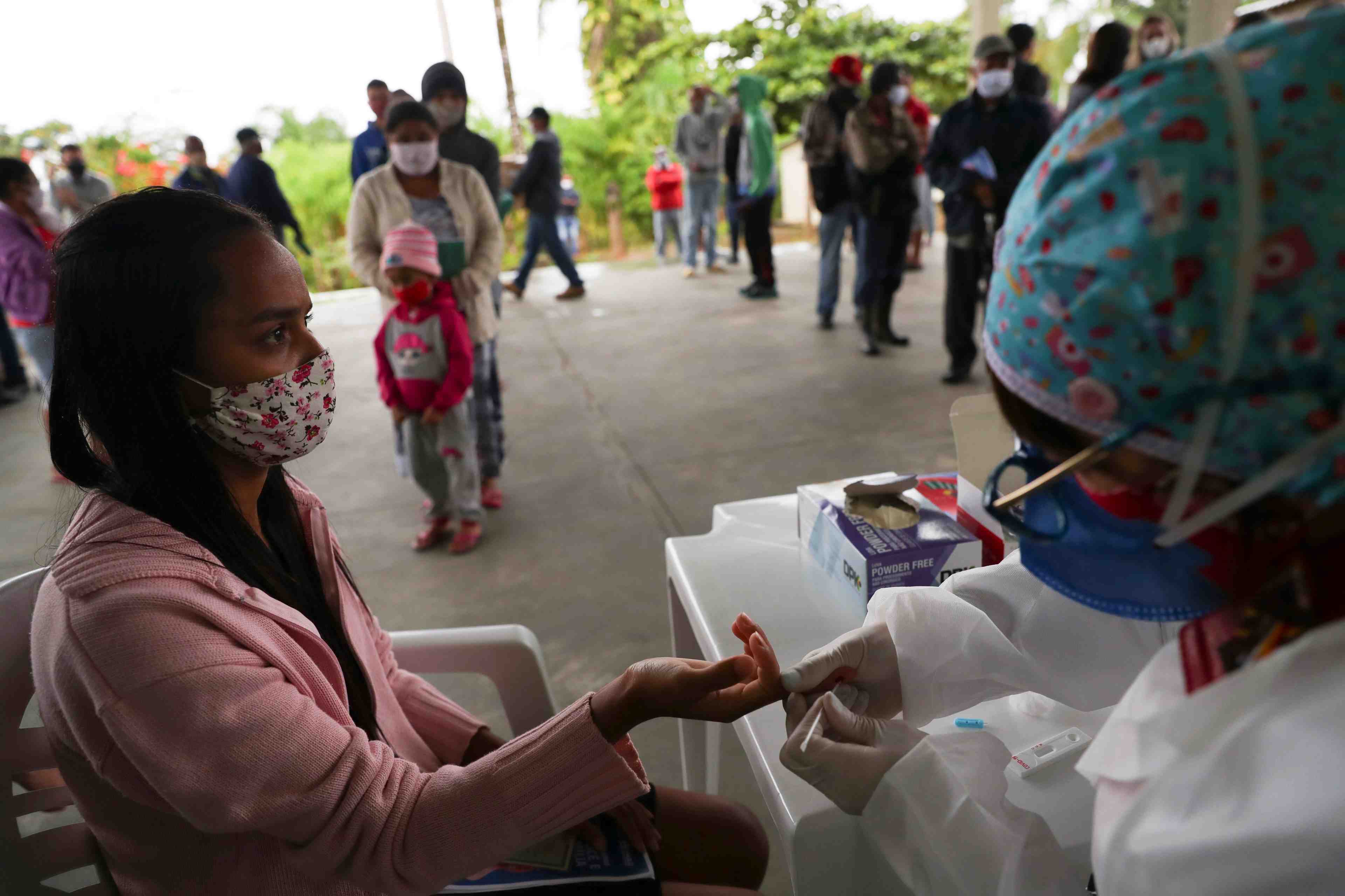 Coronavirus: plus de 52.000 cas supplementaires au bresil