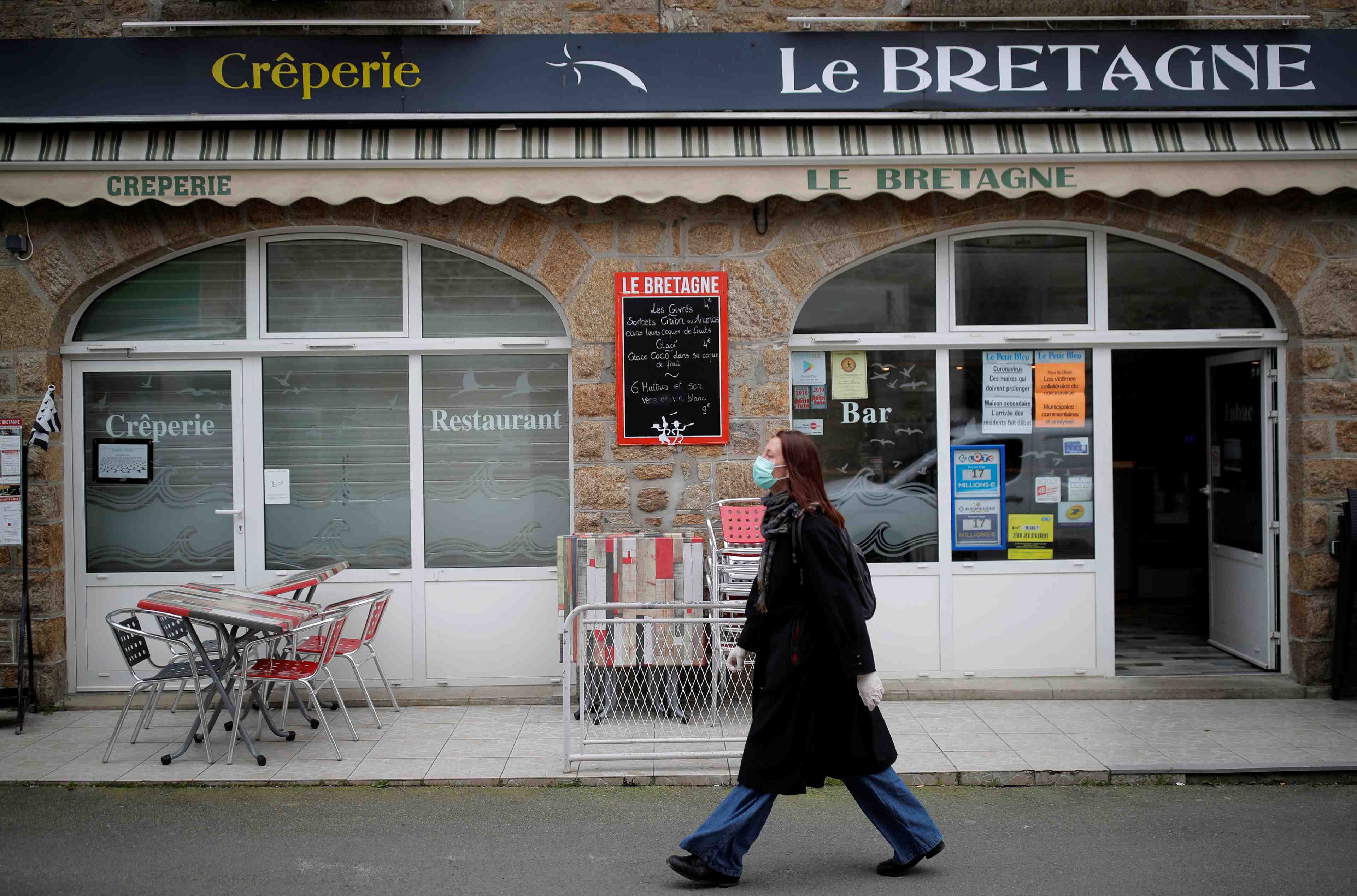 France: le variant detecte en bretagne n'est pas la souche britannique, selon un infectiologue