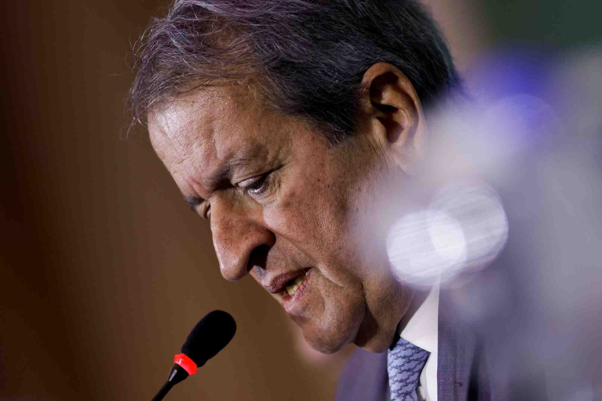 Le chef de file du parti liberal du bresil, valdemar costa neto, lors d'une conference de presse a brasilia