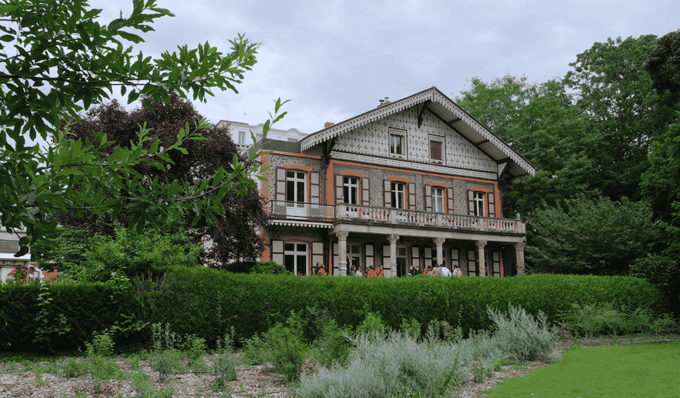 Le chalet des Roses, l’un des cinq chalets impériaux de la ville.