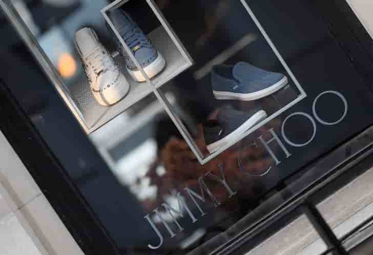 Michael kors rachete le chausseur de luxe jimmy choo pour 1 milliard d'euros
