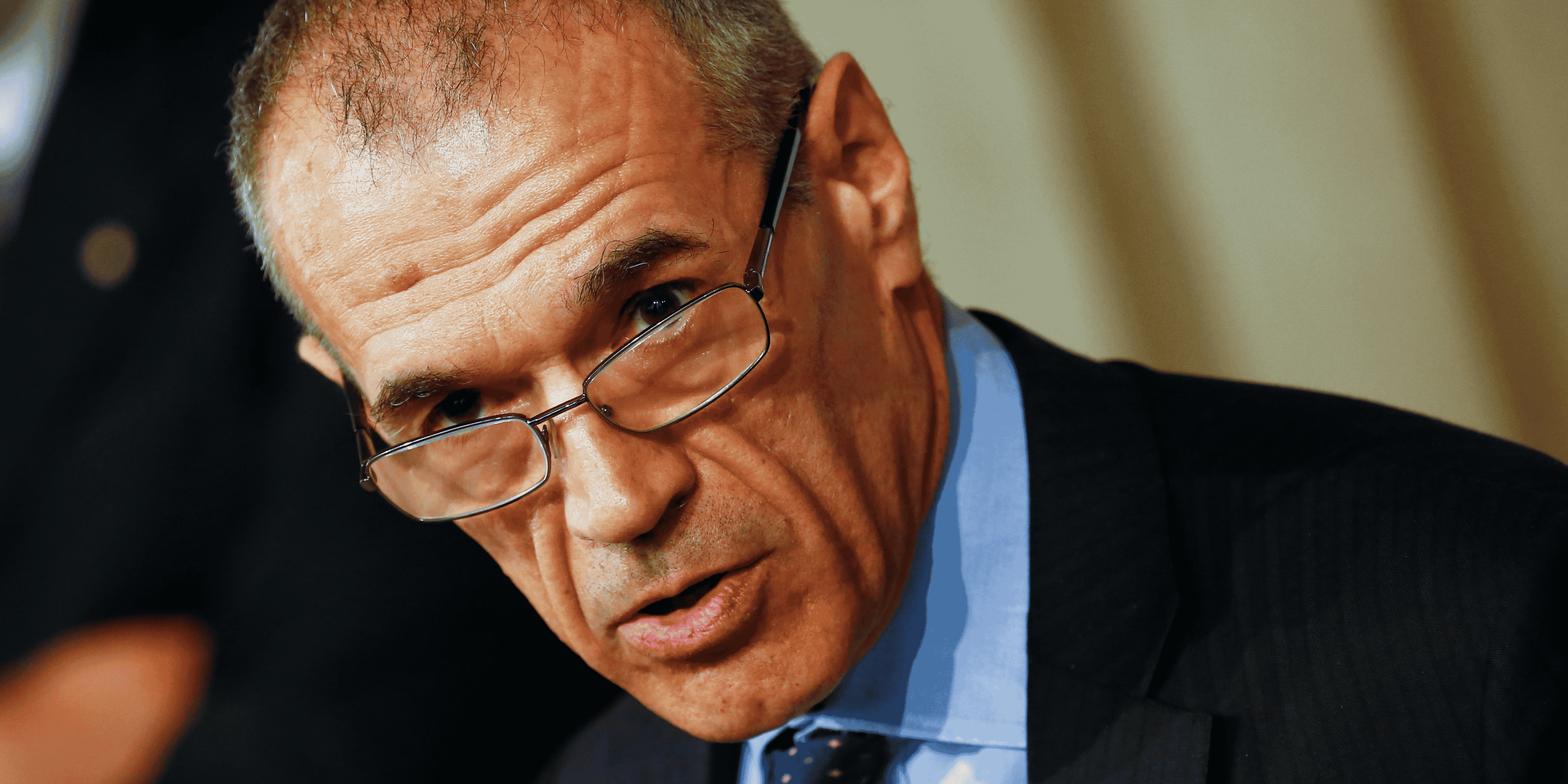 Crise en italie, l'ex-fmi carlo cottarelli recu a la presidence