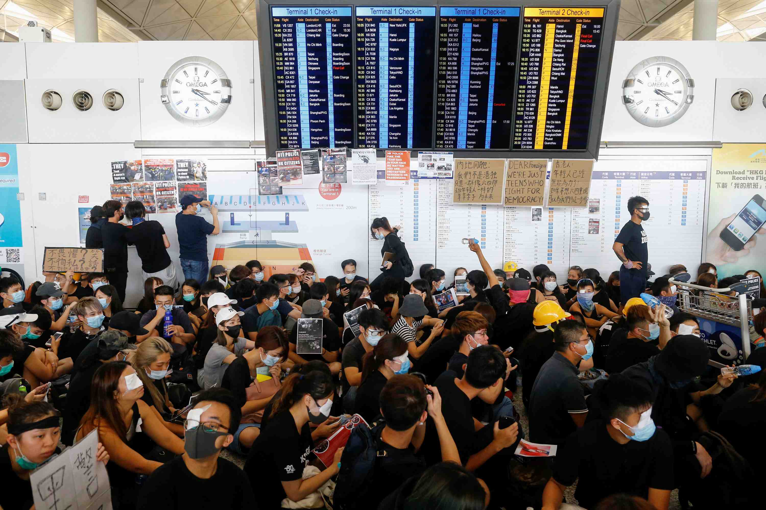 Tous les vols annules a l'aeroport de hong kong