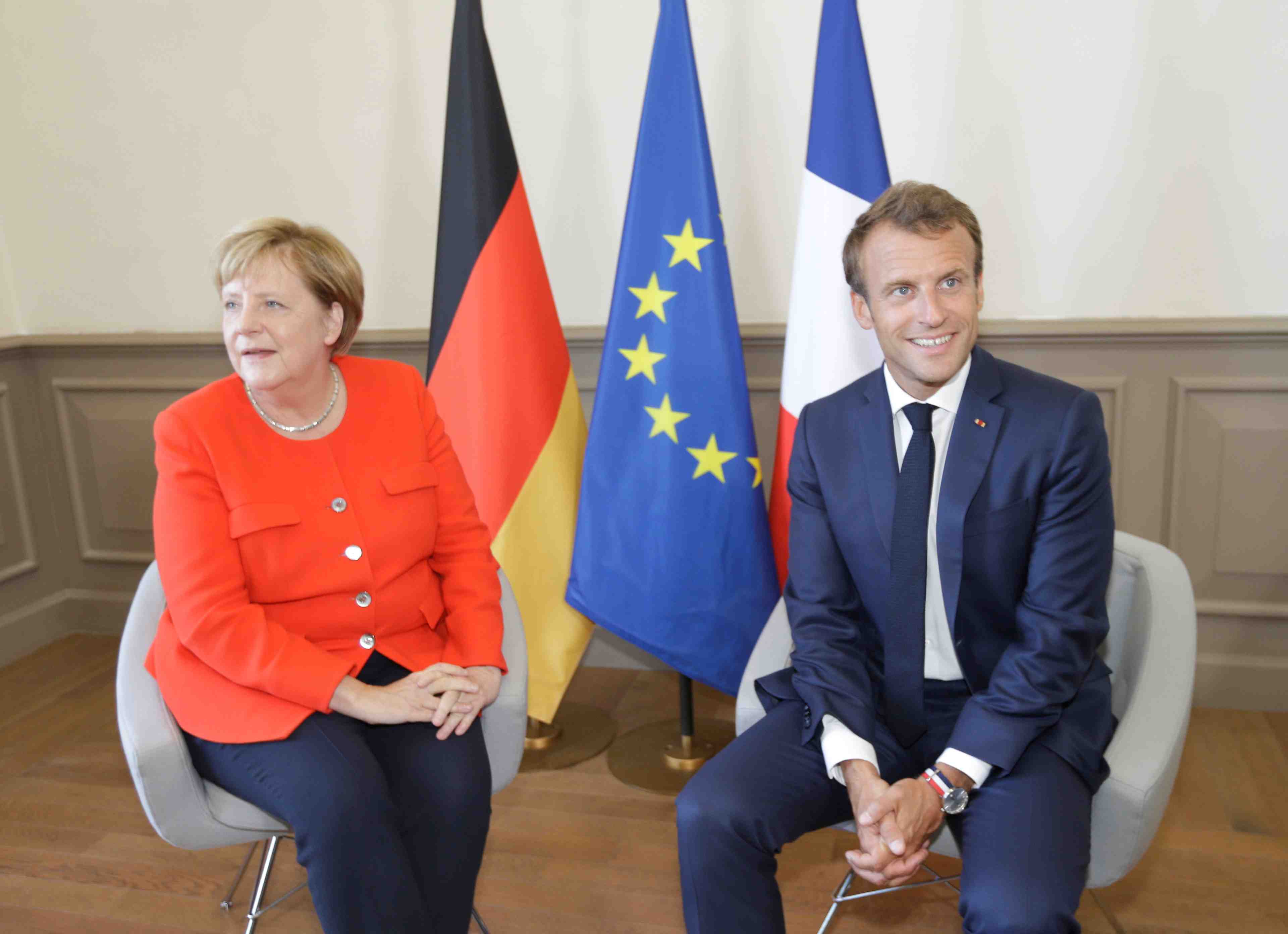 Ue: macron et merkel s'engagent dans un sprint avant les europeennes