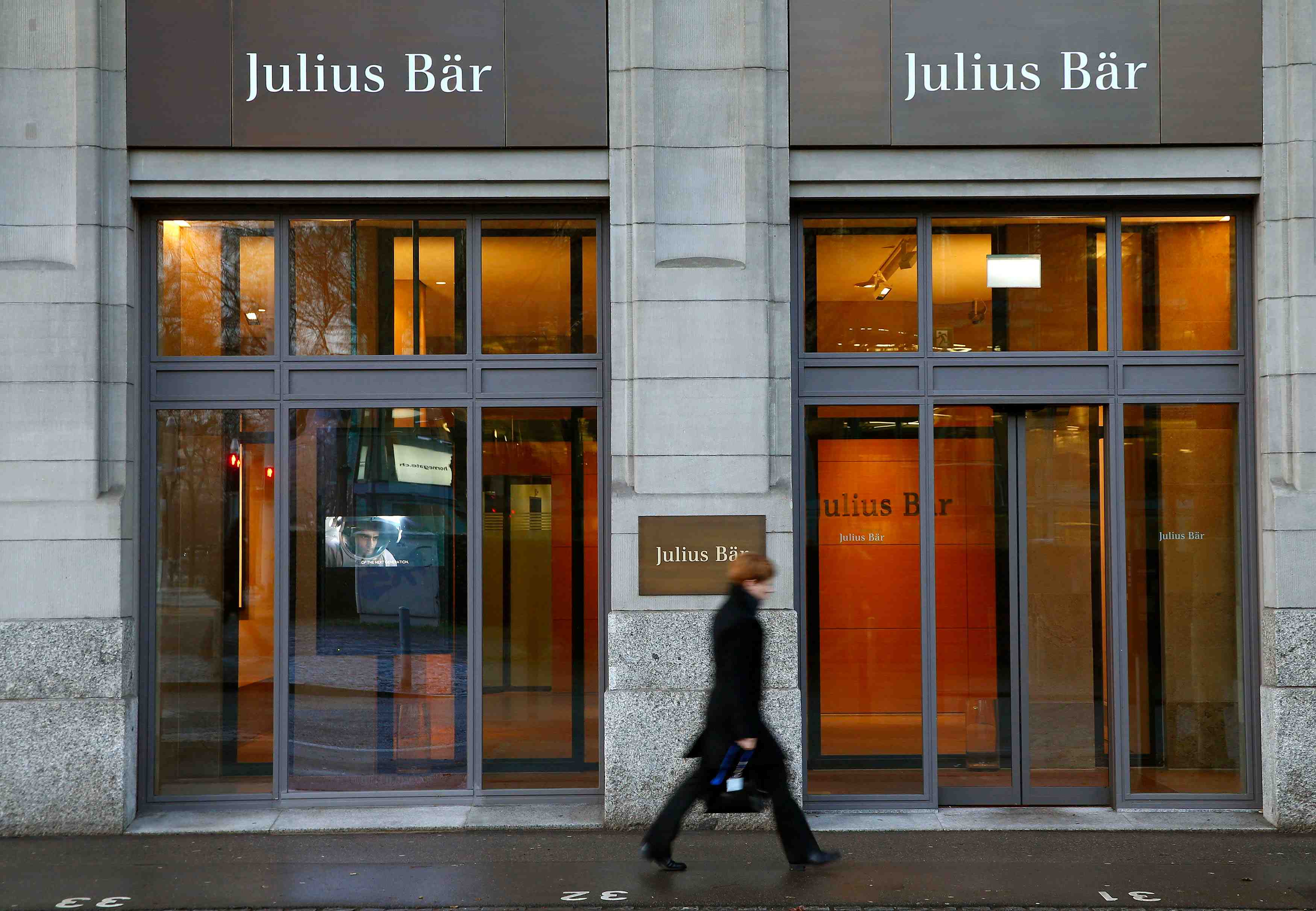 Julius baer lance un avertissement sur son ratio couts/revenus