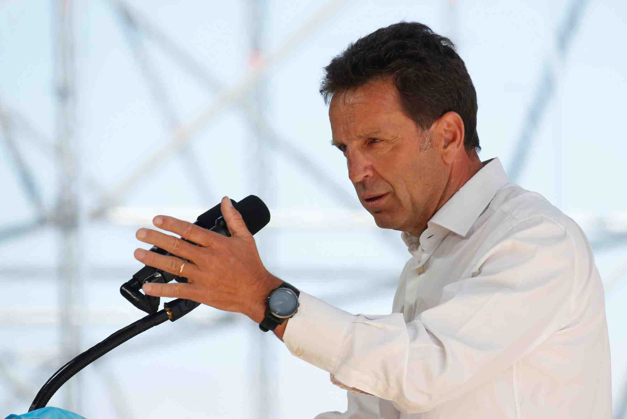 France: pour le patron du medef, la reforme des retraites peut attendre