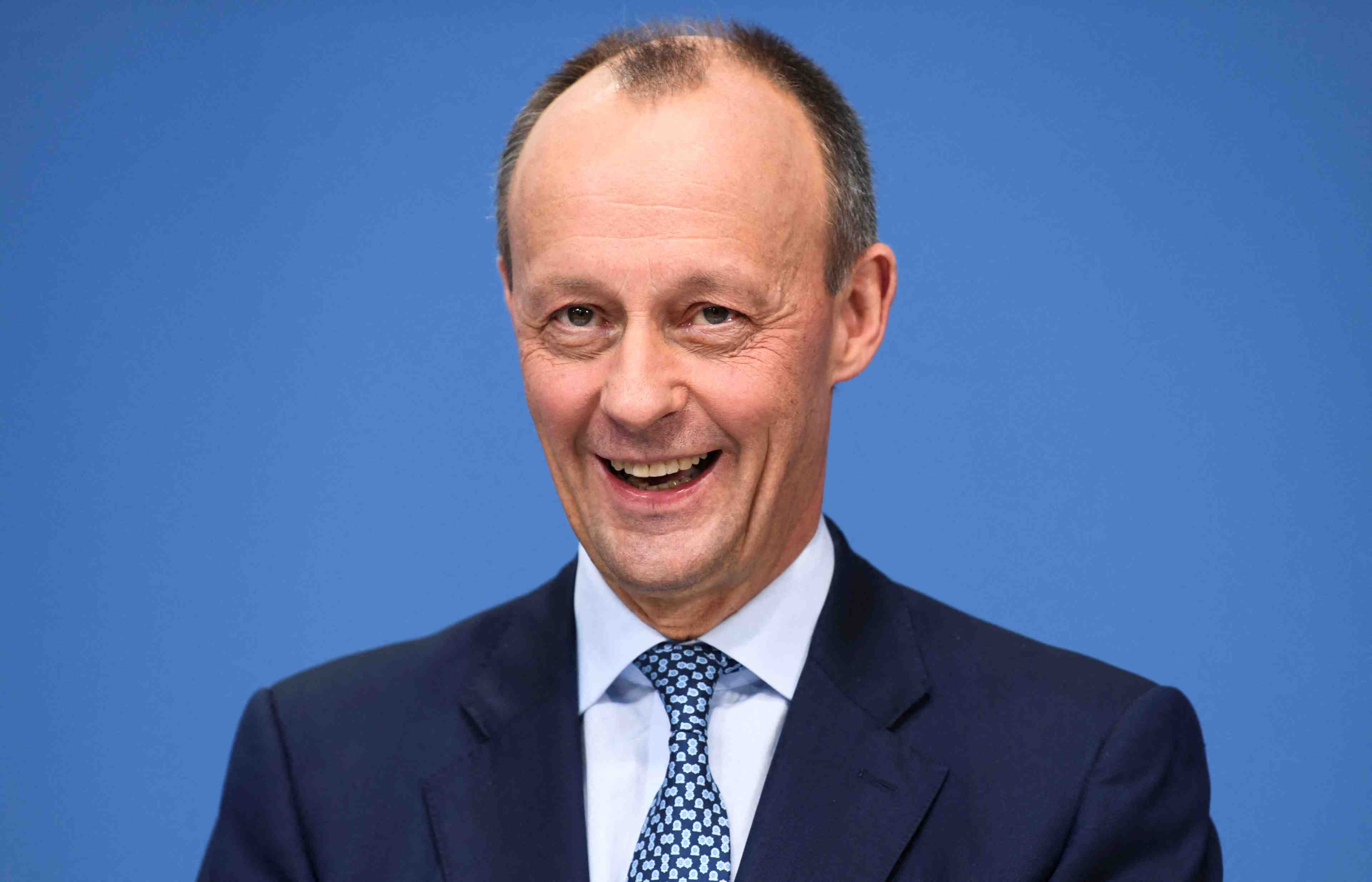 Allemagne: friedrich merz, un anti-merkel, prend les renes de la cdu