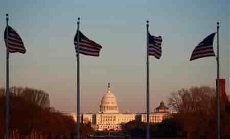 La signature des Etats-Unis perd de sa force face à des investisseurs inquiets.