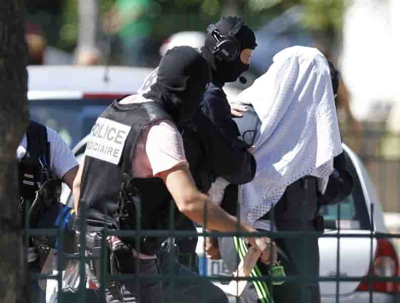 L'enquete sur l'attentat en isere montre un mobile terroriste