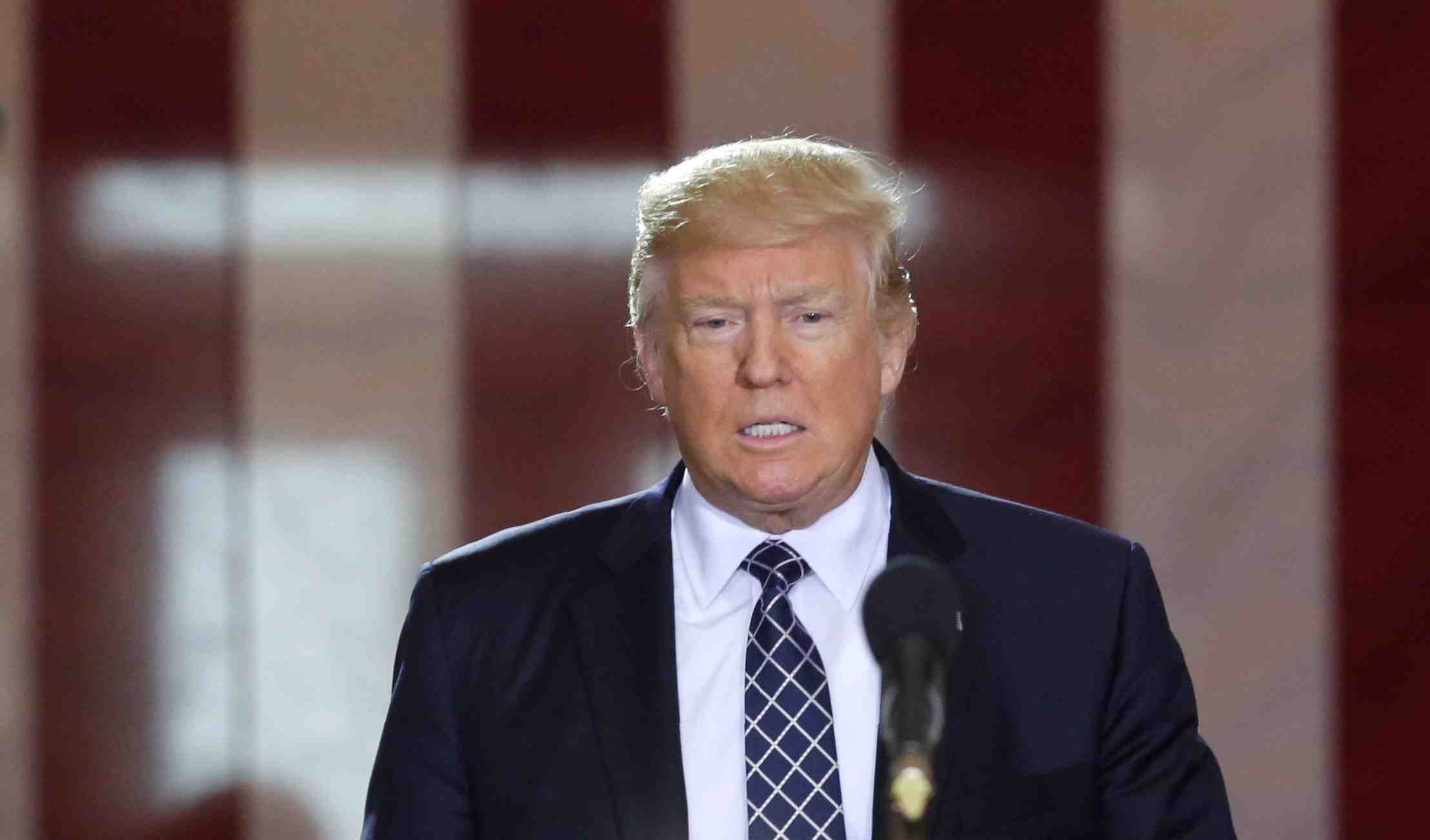 Trump veut drastiquement baisser l'impot des societes