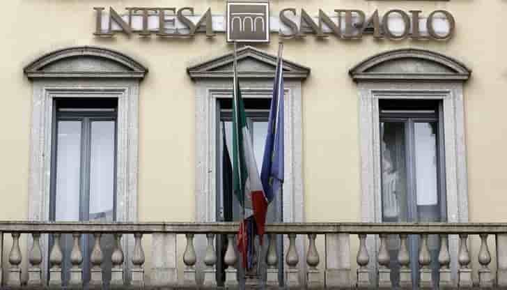 Intesa sanpaolo officialise la reprise des banques venetes