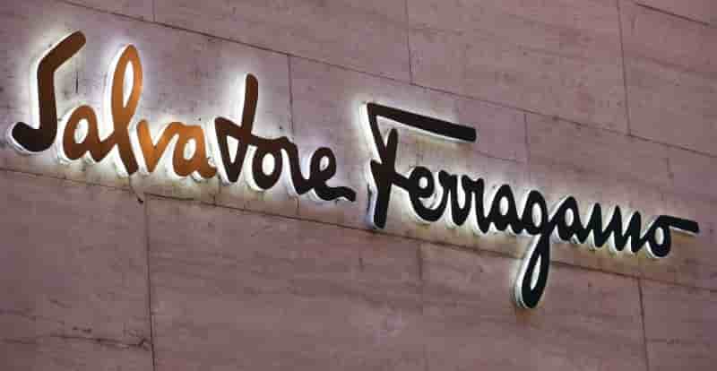 Le cout de la reorganisation pese sur le benefice de ferragamo