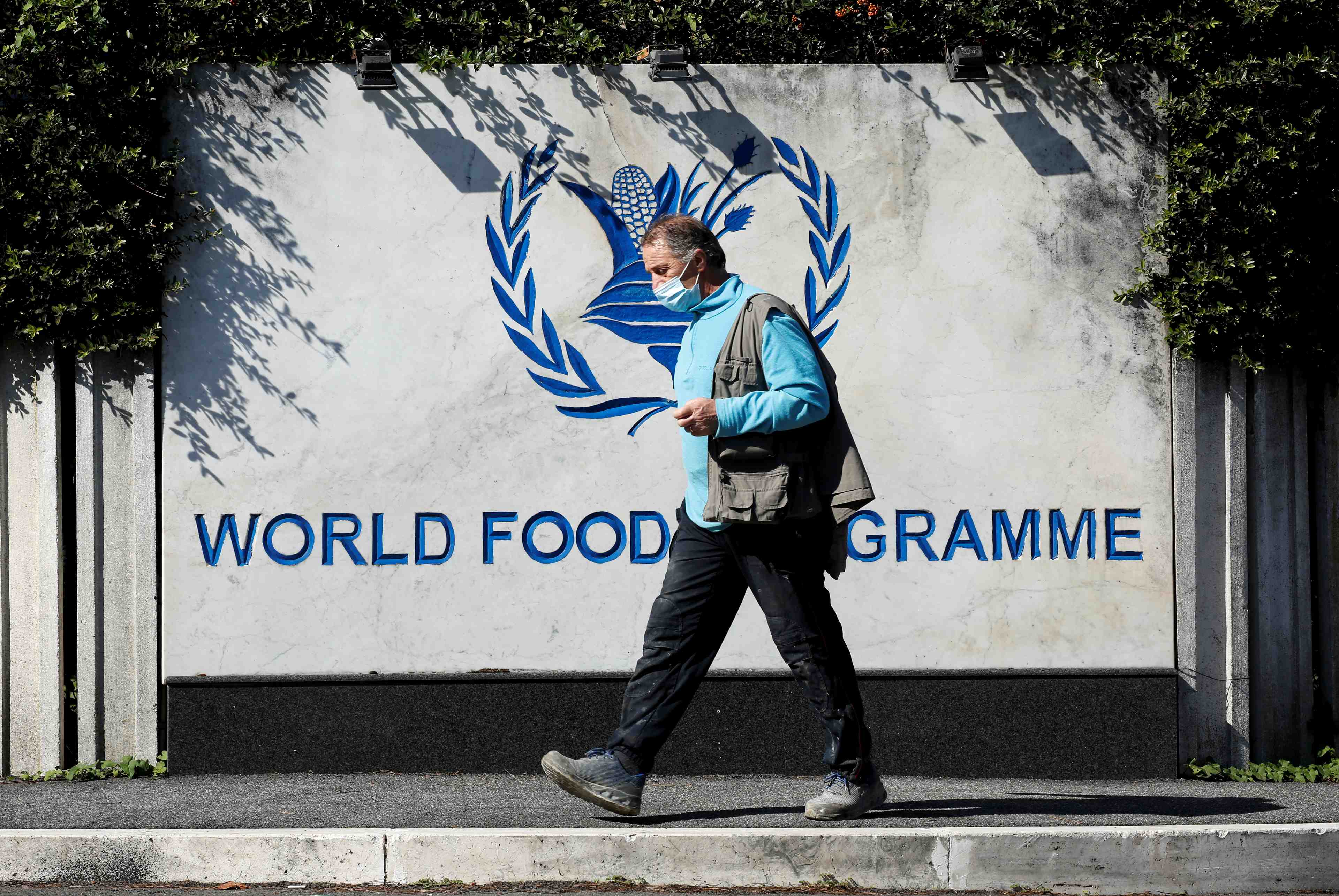 Le pam reclame 6,8 milliards de dollars en six mois pour eviter des famines