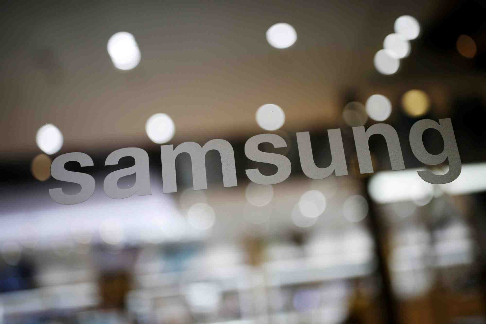 Samsung attend un bond de 26% de son benefice au quatrieme trimestre, la bourse applaudit