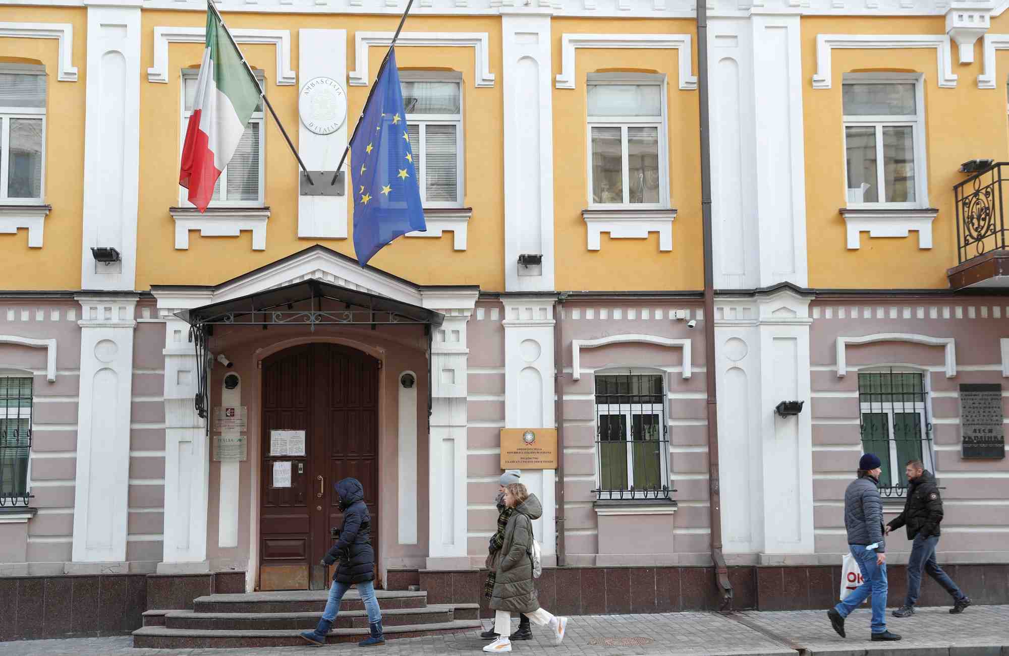 Ukraine: l'italie prevoit de rouvrir son ambassade a kyiv apres paques