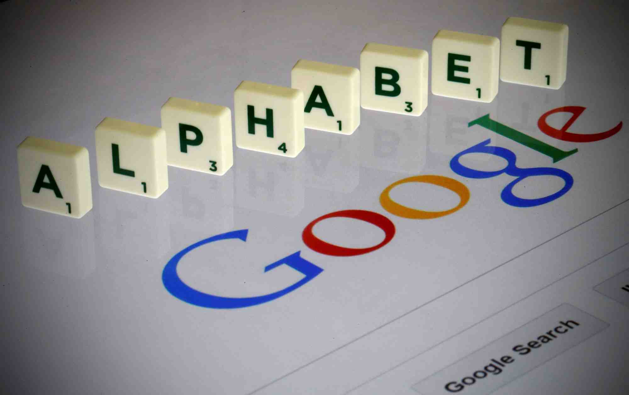 Alphabet publie des ventes inferieures aux attentes, le titre decline