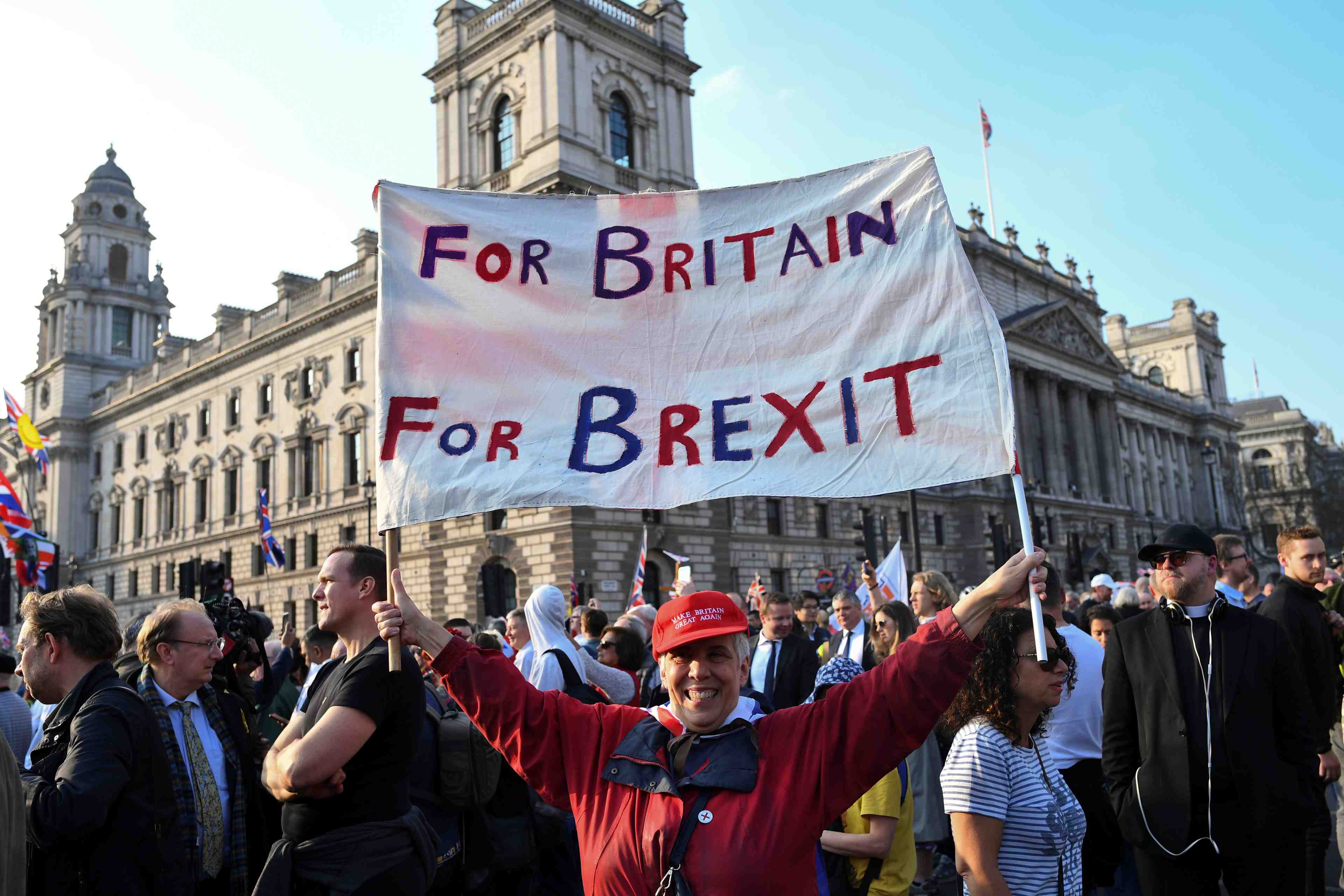 Les "brexiters" defilent a londres