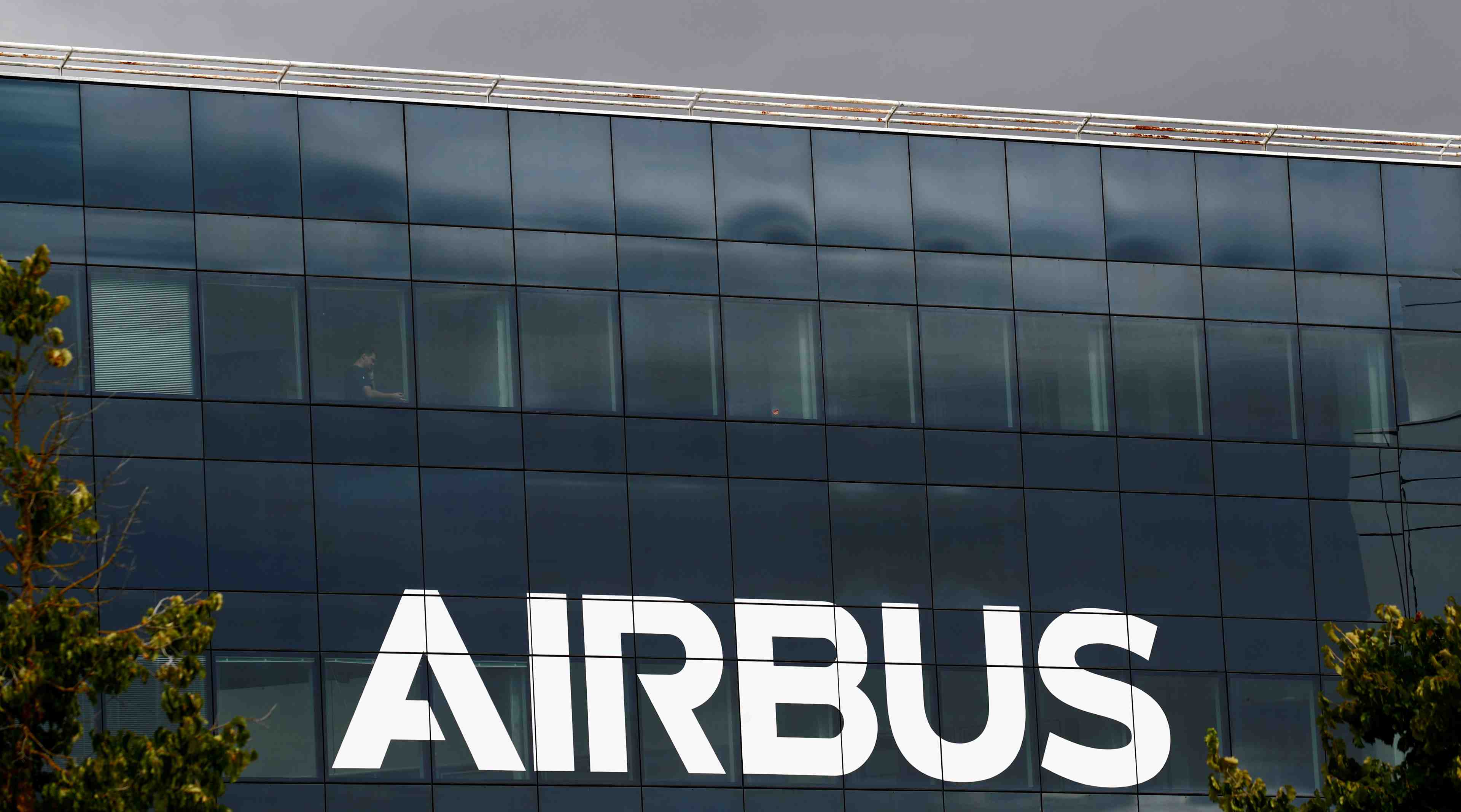 Airbus soutient toute action de l'ue dans le litige avec boeing