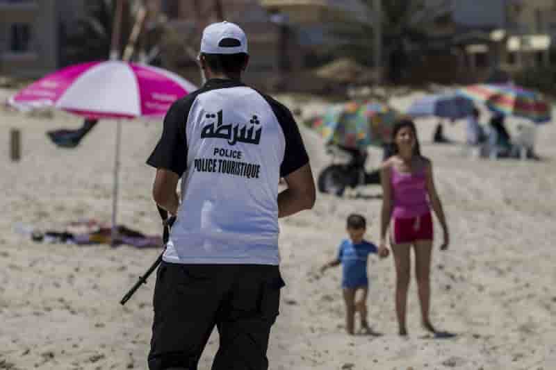 Un policier tunisien tue par des activistes a sousse