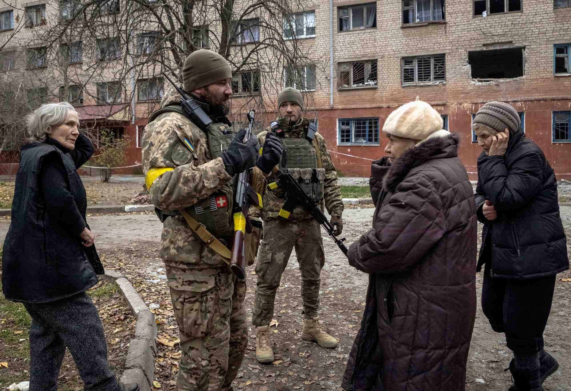 Retraite militaire de la russie de kherson