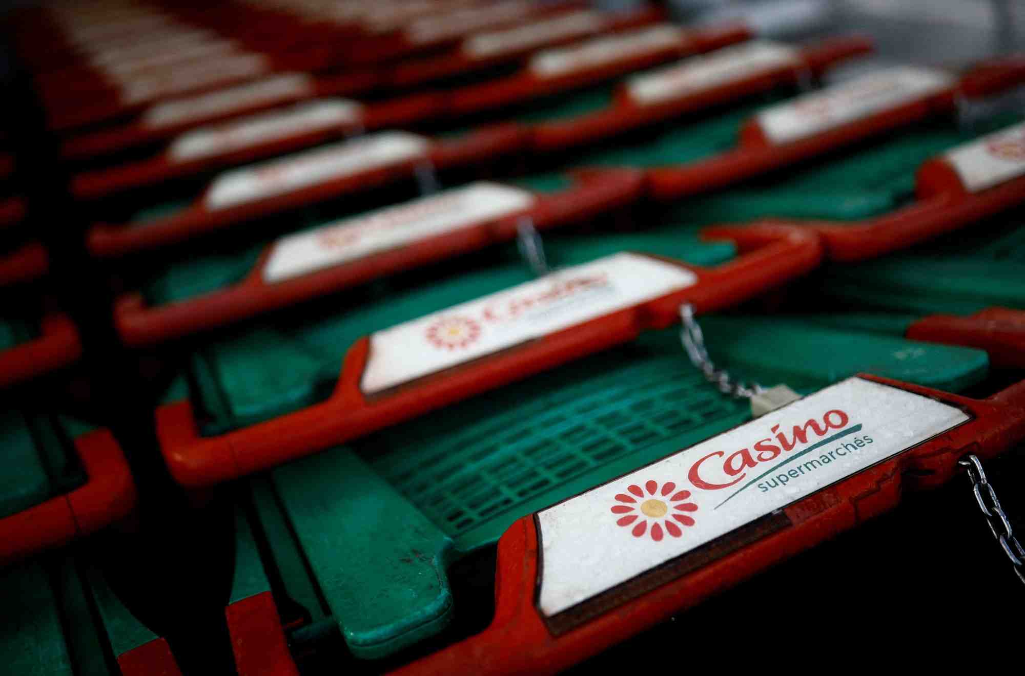 Après avoir cédé ses 288 magasins au tandem Auchan-Intermarché, Casino a enfin trouvé un acquéreur en Corse pour ses 13 grandes surfaces (4 hypermarchés et 9 supermarchés) en la personne de Patrick Rocca.