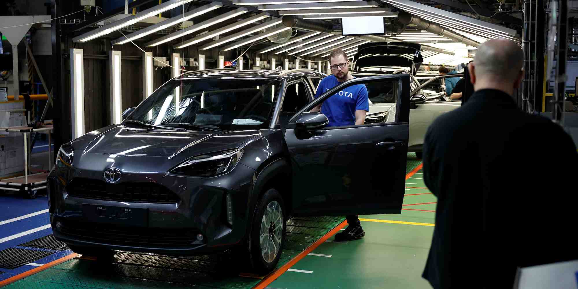 Une Yaris Cross fraichement assemblée à l'usine Toyota de Valenciennes. Avec la Yaris, cette voiture a été l'hybride la plus vendue l'an dernier.