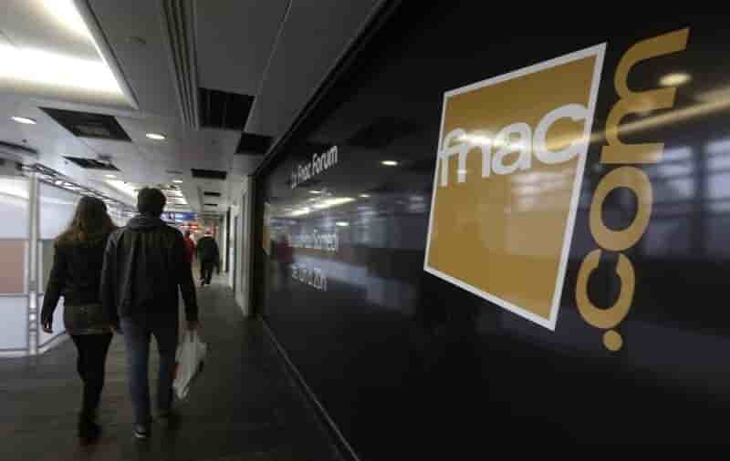 Accord sur le travail le dimanche a la fnac, a confirmer