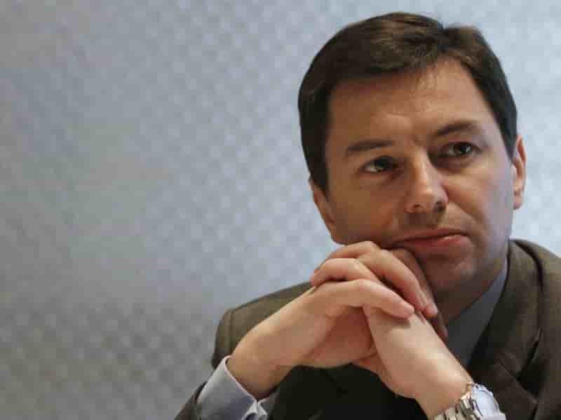 Schneider voit les planetes ue, us et chine s'aligner en 2017