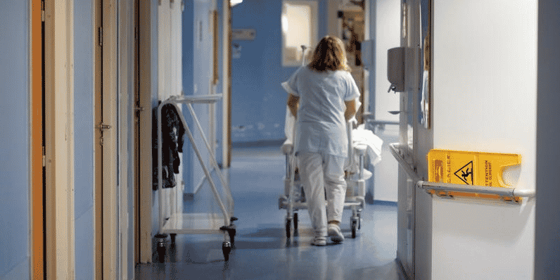 Arret des soins valide pour une adolescente dans le coma