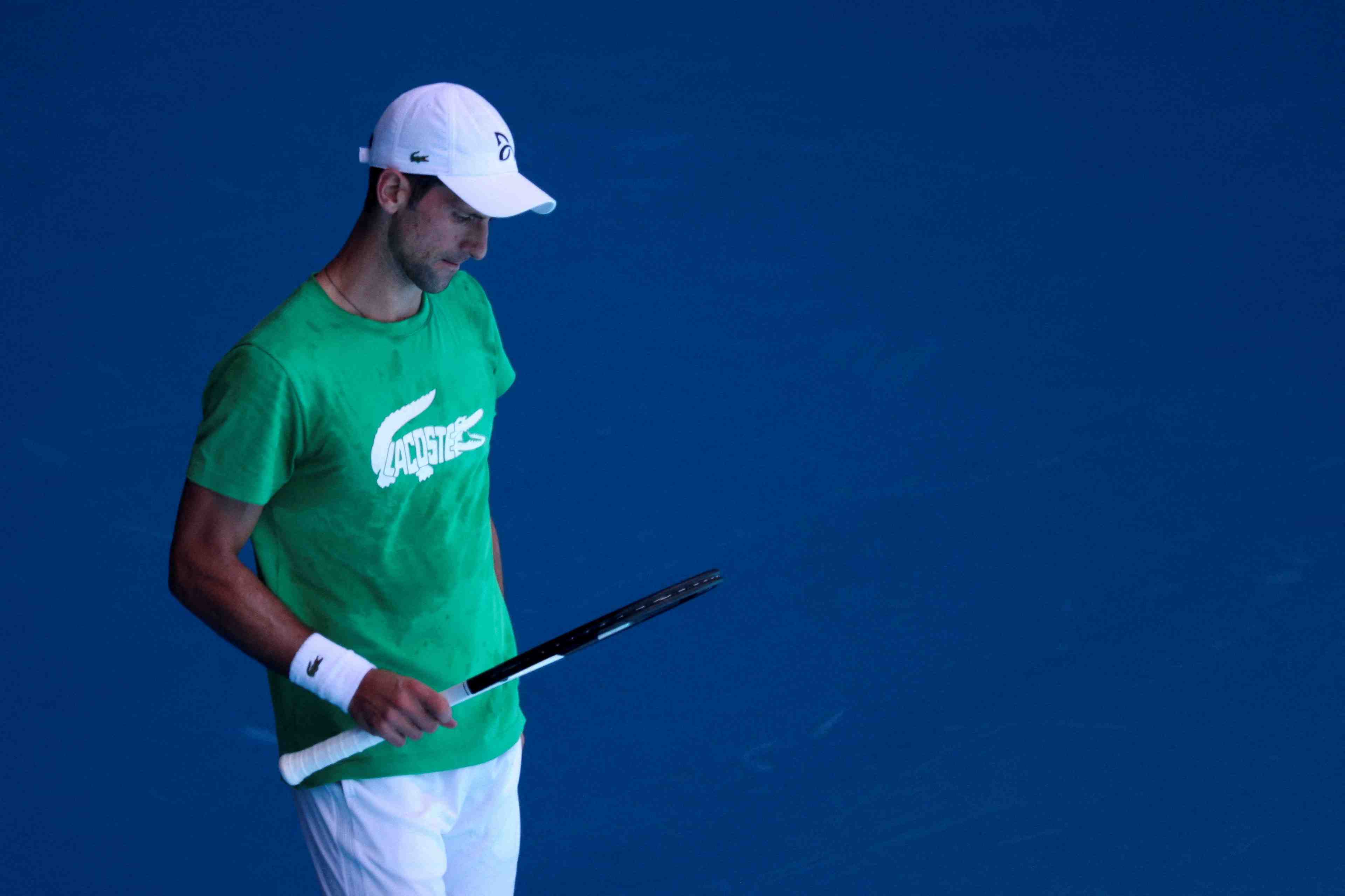 Trois juges australiens vont decider de l'avenir de djokovic