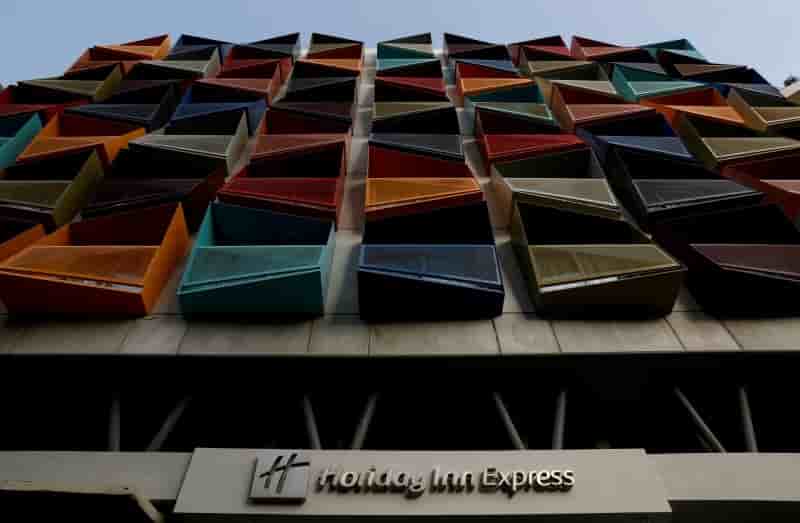 Intercontinental renoue avec les benefices mais supprime le dividende