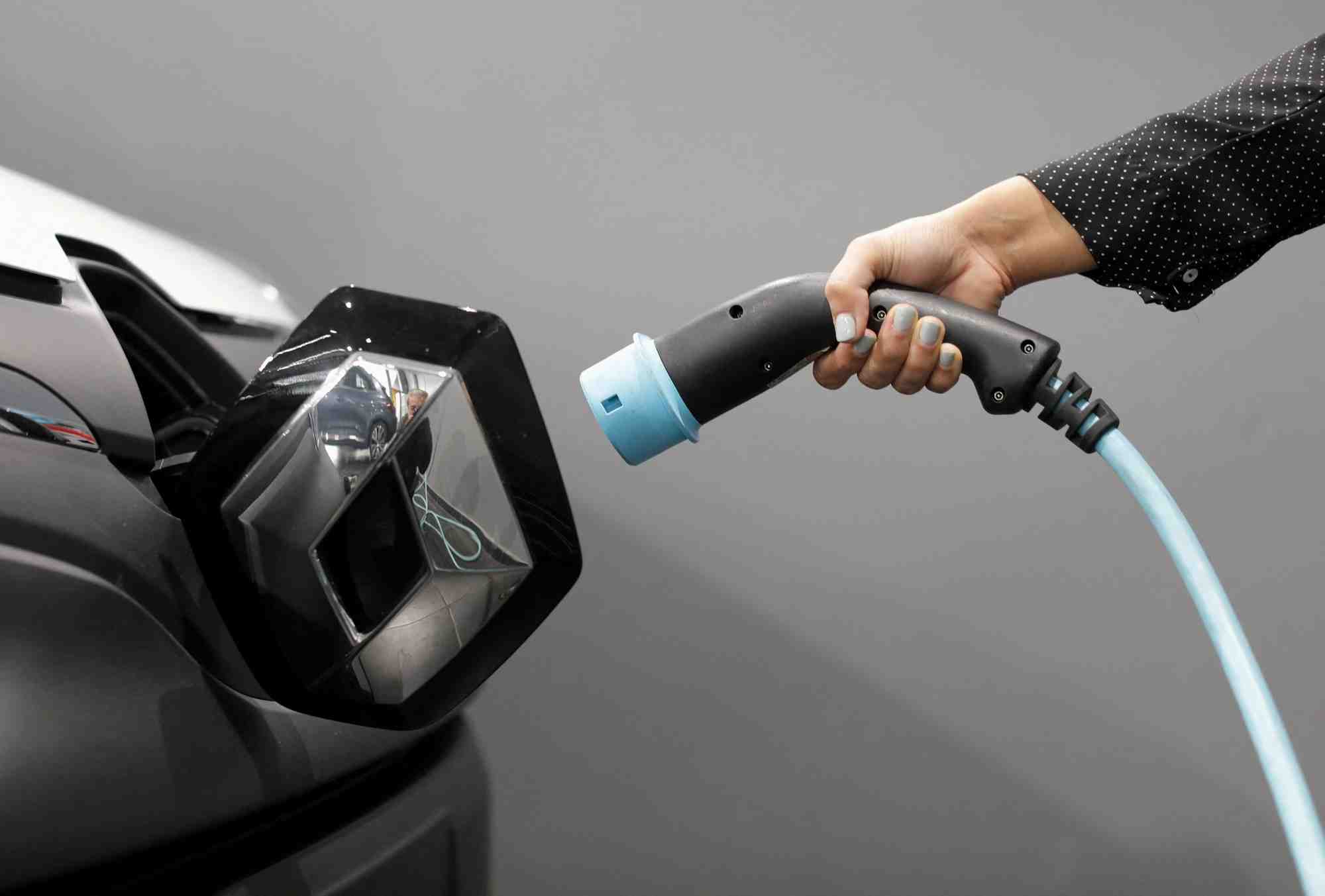 Renault vise une marge a 2 chiffres dans les nouvelles mobilites