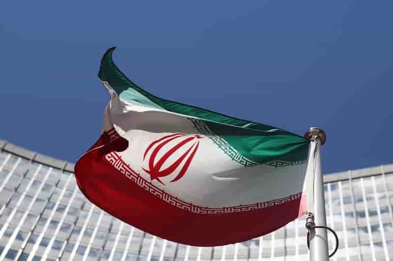 Le parlement iranien vote des credits pour le programme balistique
