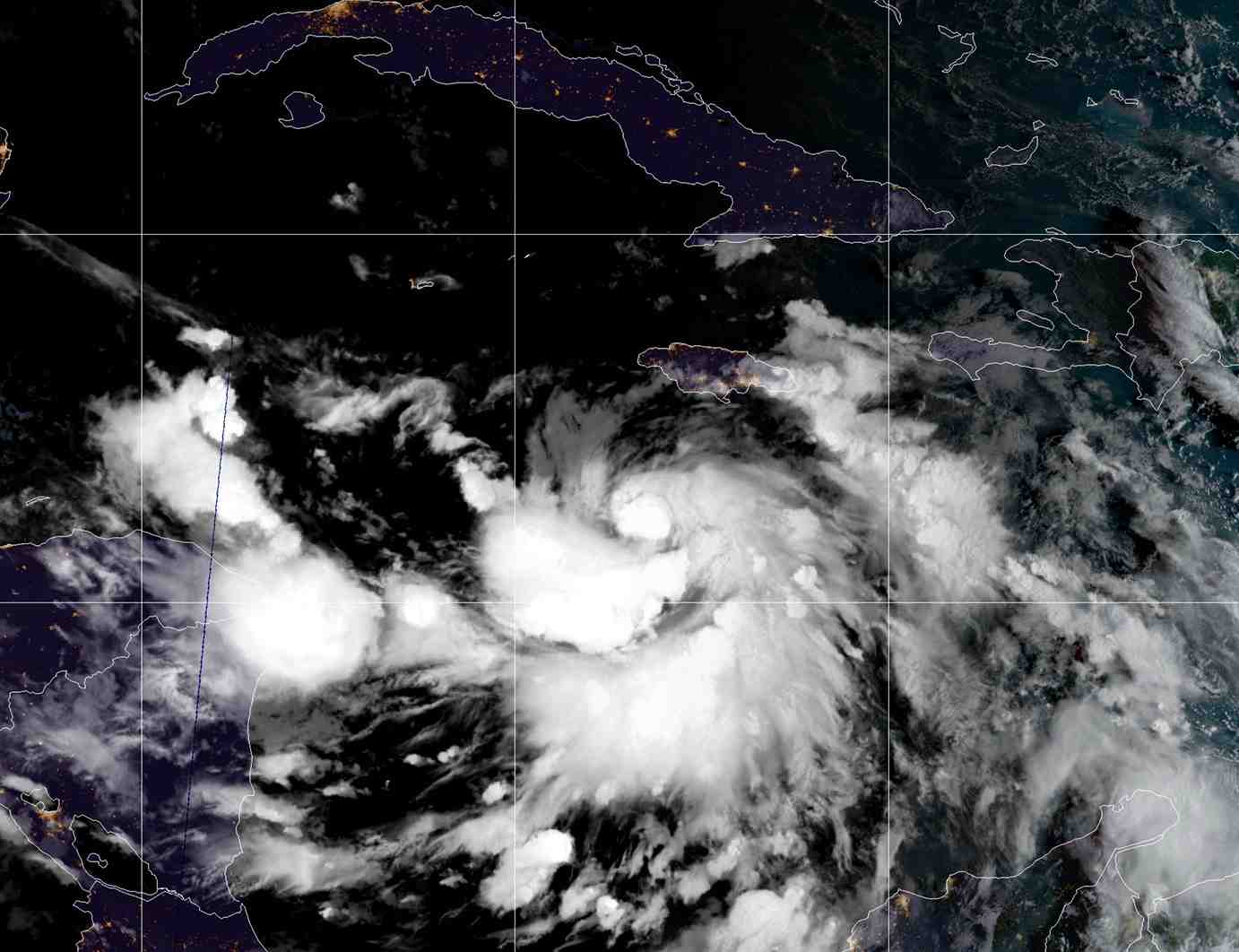 L'ouragan delta se dirige vers le golfe du mexique, menace les cotes americaines