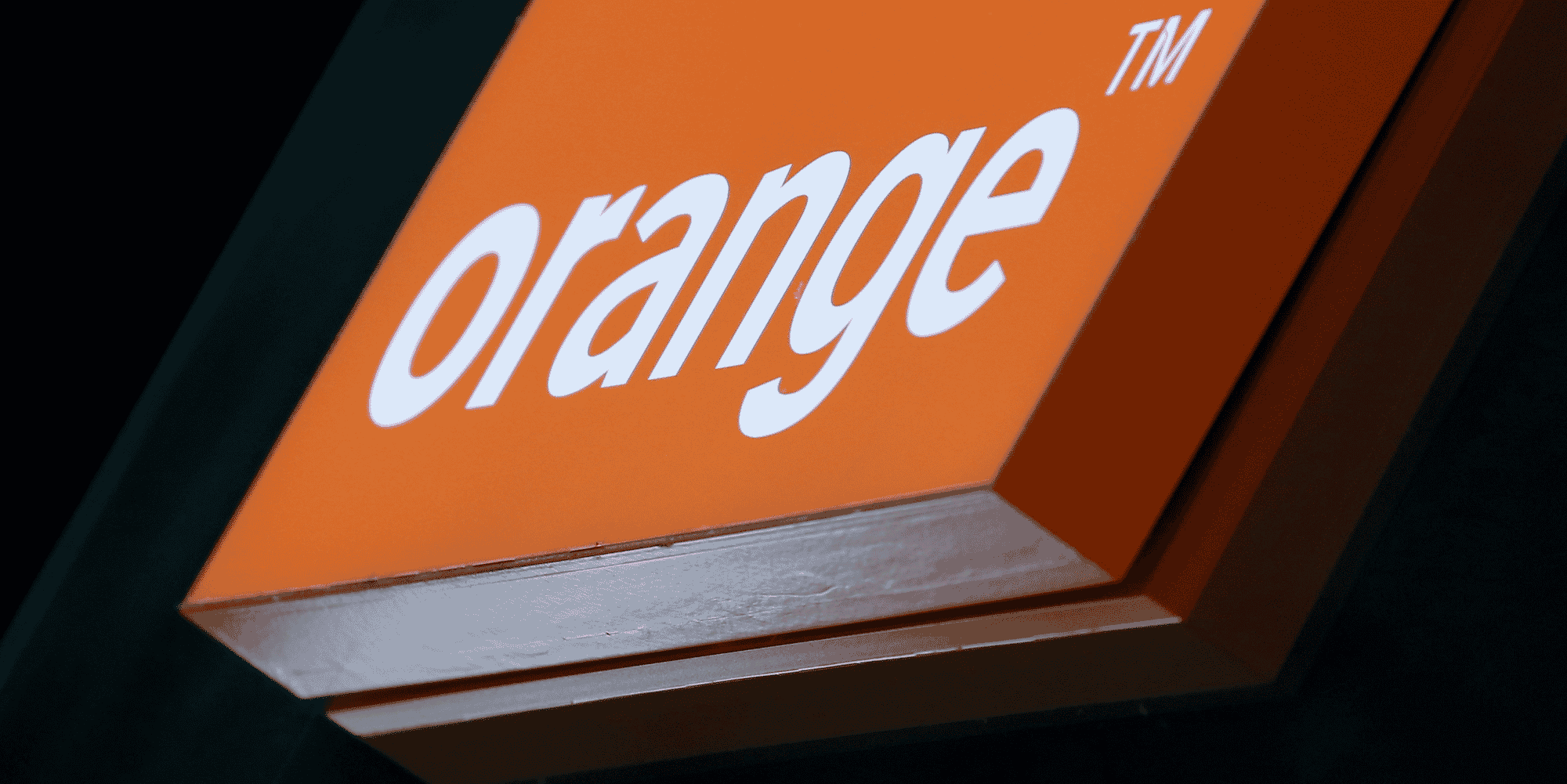 L'arcep juge orange trop puissant sur le marche entreprises