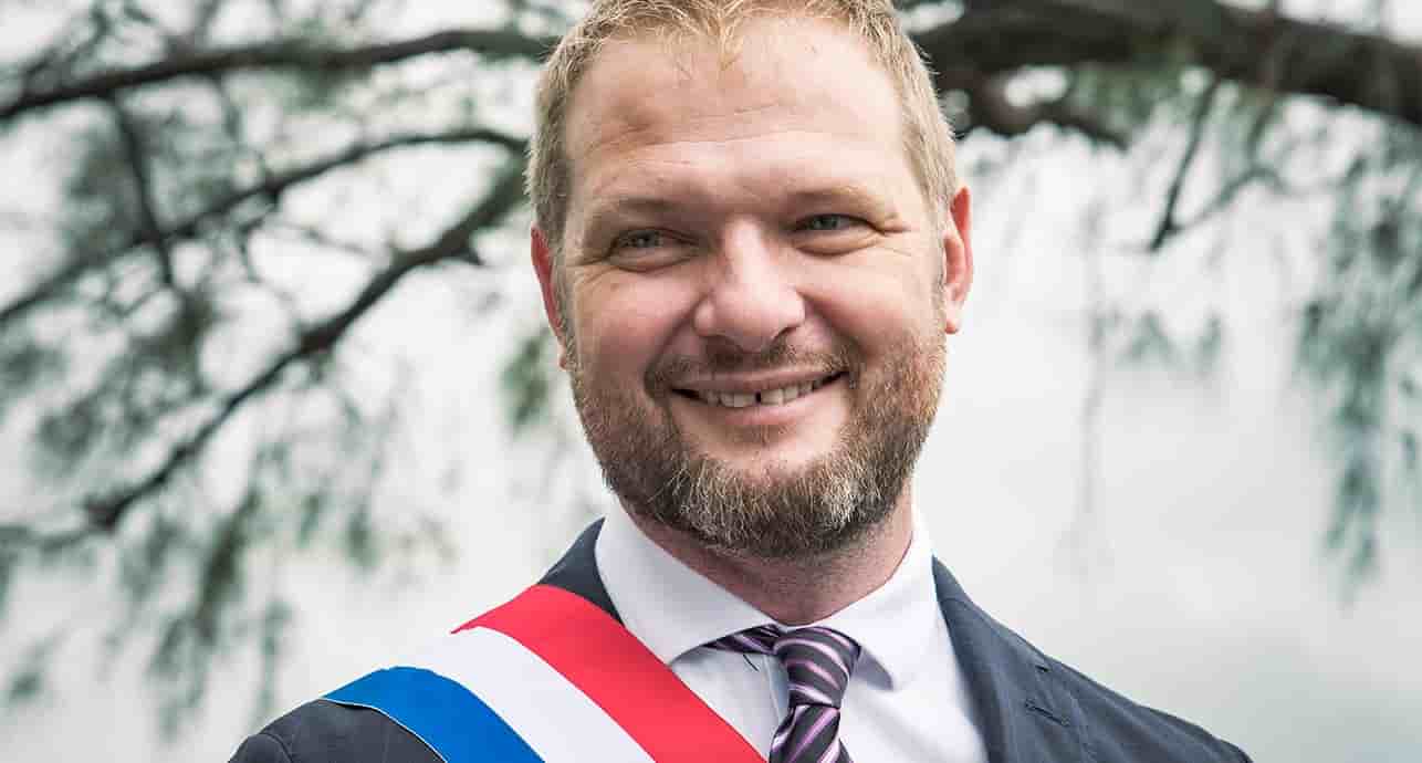 « Les Calédoniens, eux, ont voté. Trois fois. Pour rester Français », clame Nicolas Metzdorf, député Renaissance de Nouvelle-Calédonie.