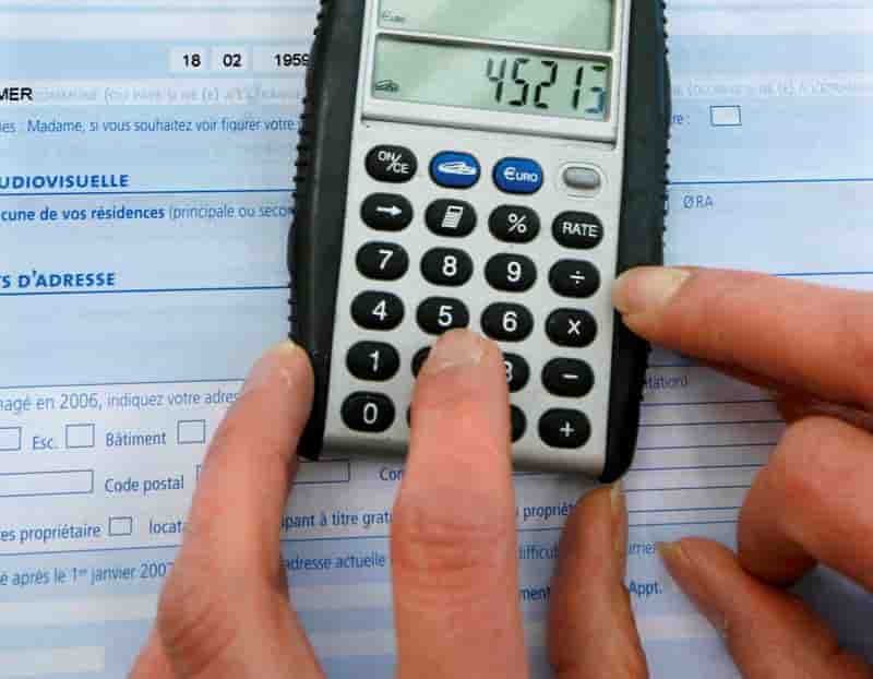 La baisse de l'impot beneficiera a trois millions de foyers de plus