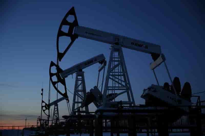 Ryad et caracas discutent d'une stabilisation du marche petrolier