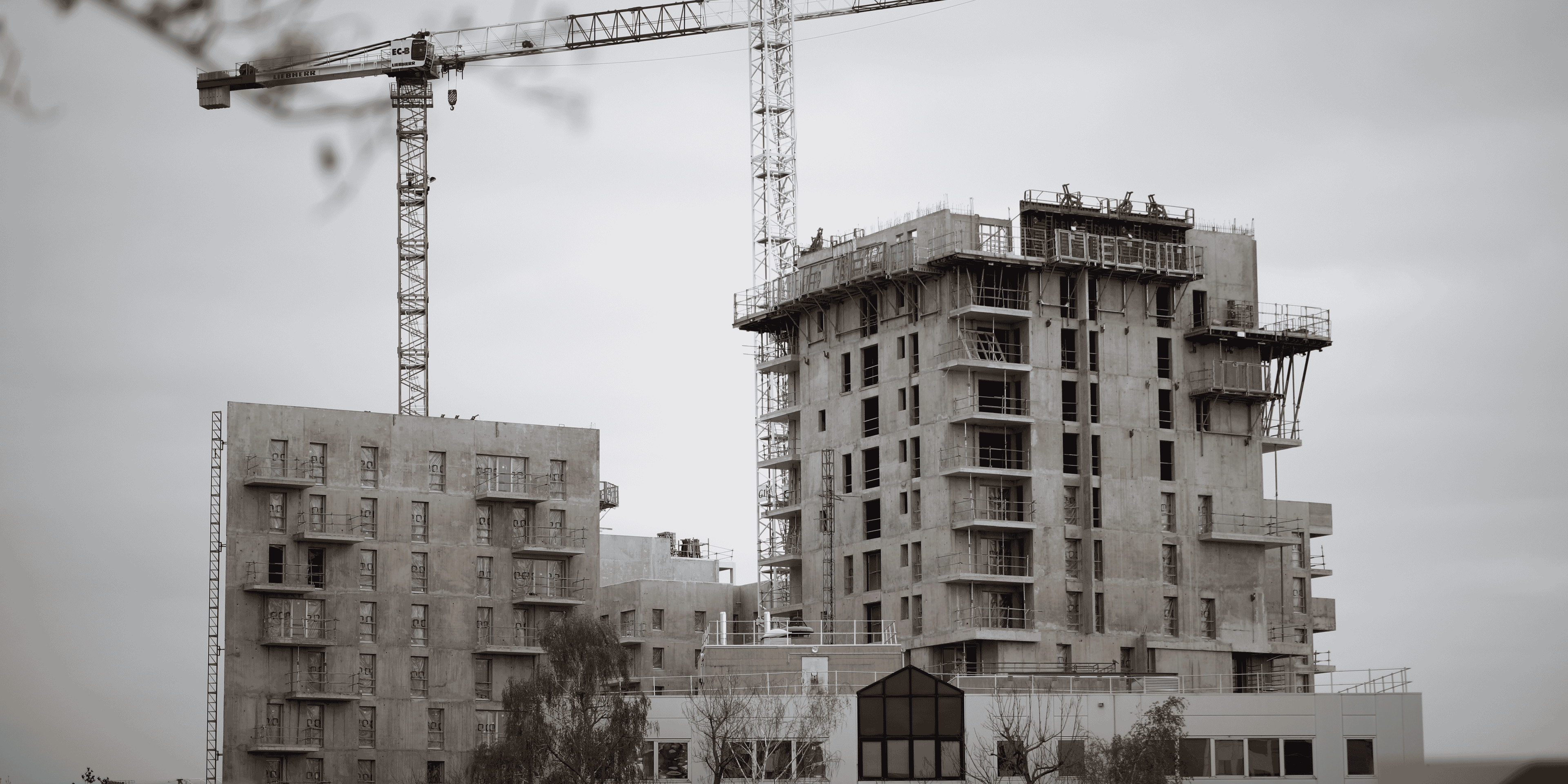 La hausse des taux risque de penaliser l'immobilier, estime la bce